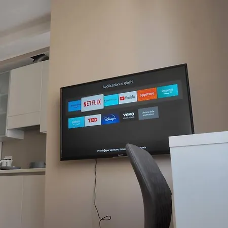 Modern Vicino Al Centro Con Parcheggio Gratuito Apartment *